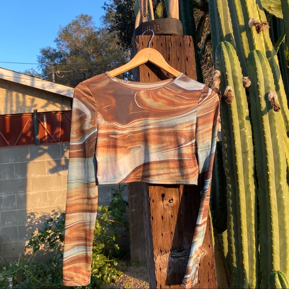 Pretty top!✨✨✨ - Picture 2 of 2